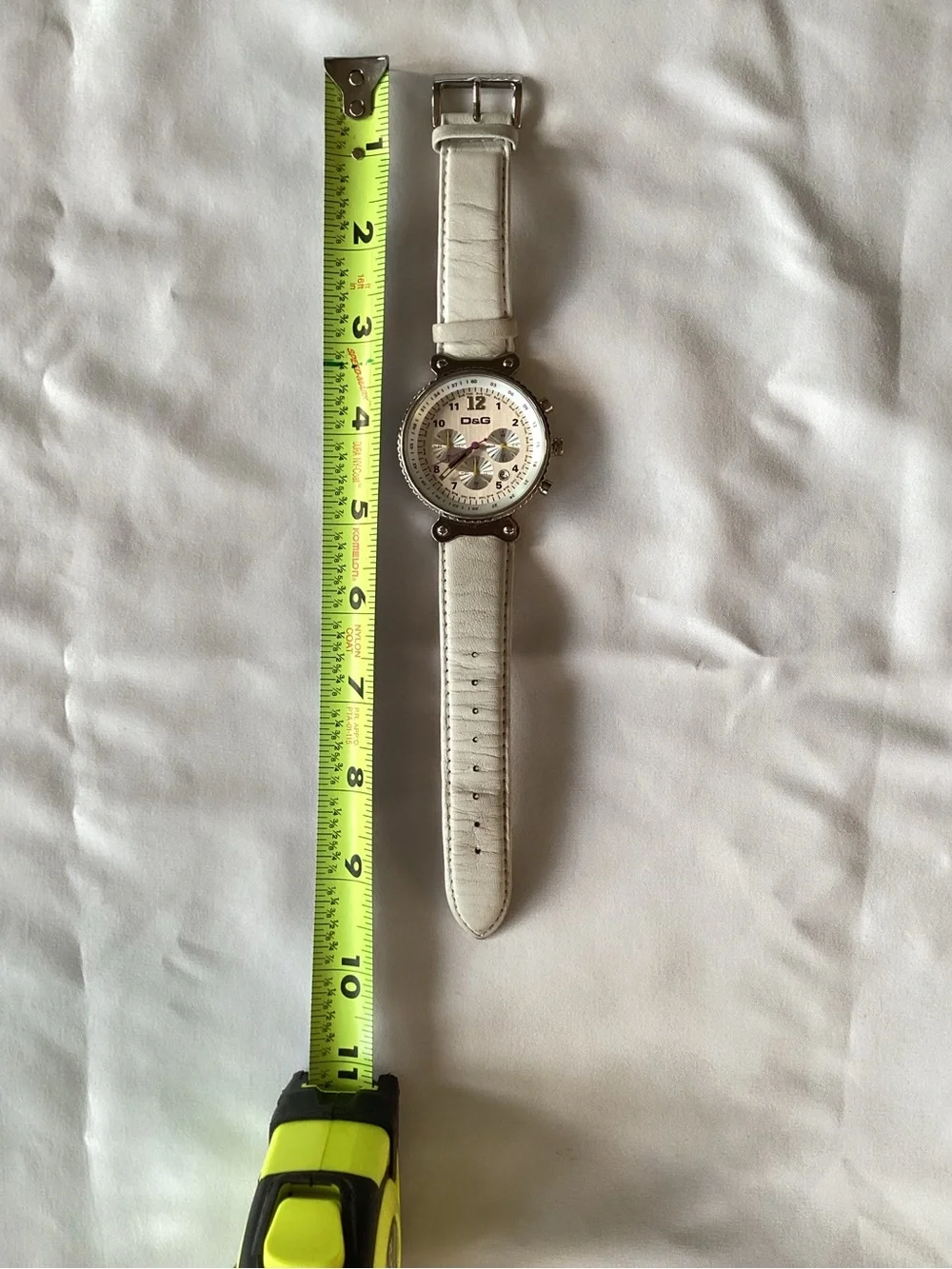 D&G Vintage Chronograph Quartz Watch White Leather Silver Steel New Batteries
